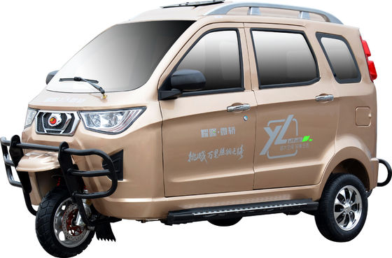 sloot de Nieuwe Goedkope Vrachtwagen van de de Goede Kwaliteitsstortplaats van 2018China 175cc Tuc Tuc Travel 3 de Motorfietsaanhangwagens van de Wielenbenzine Cabinedriewieler in