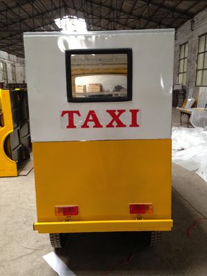 Ingesloten Cabine 80km/H 450kg Trike met Passagiersseat