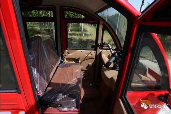 Benzine130cc 2.9m*1.2m*1.7m Cabine Ingesloten Driewieler