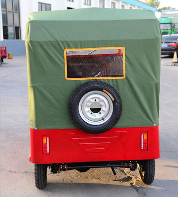 Van de Taxibajaji van Tuktuk de Driewieler van de de Benzine80km/h Cabine