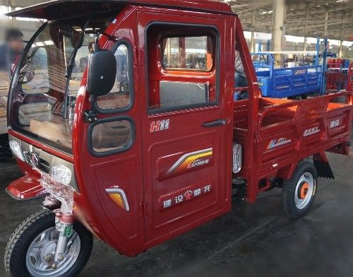 1.5 de Ladingsdriewieler van Ton Semi Closed Petrol 150CC